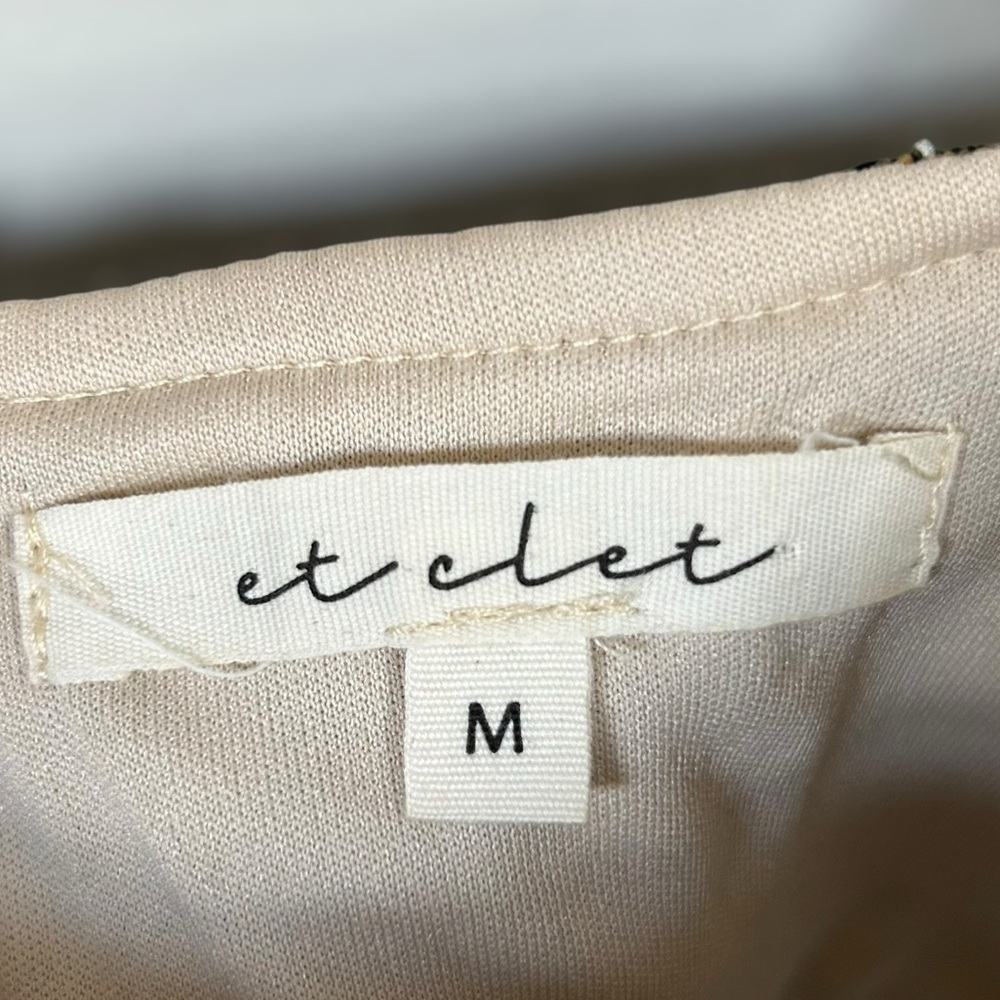 Floral Print Women's Blouse - Picture 10 of 11